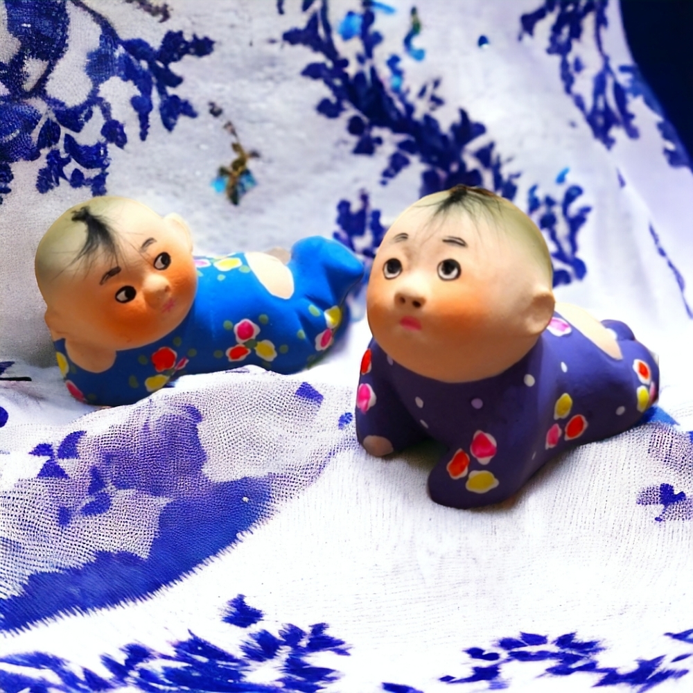 Tianjin Clay Dolls set of 2 in original boxes. Like new Vintage condition.